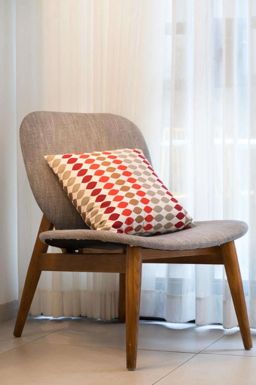 Aparthotel Reines5 Tlv